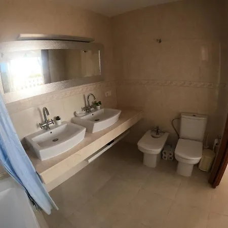 Luz Hogar Bed & Breakfast